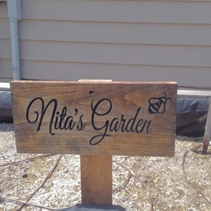 Wooden Garden Sign, Custom Garden Planter, Raised Garden Bed Decor, Personalized Outdoor Sign, Grandmas Garden Art, Custom Wood Planter Sign