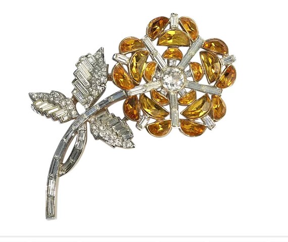 Trifari Demi Lune Rhinestone Floral Pin Brooch 195