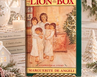 Rare 1989 The Lion in the Box Marguerite de Angeli Hardcover Dust Jacket Vintage Christmas