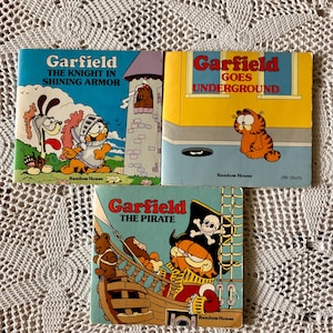 Vintage Garfield Mini Book Lot: 1980s Jim Davis Comic Books