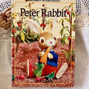 Vintage 1968 Peter Rabbit Puppet Storybook by Grosset & Dunlap - Classic Interactive Children&#39;s Book - Beatrix Potter -  Nursery Decor