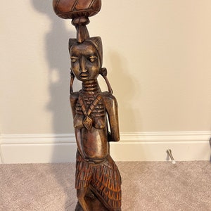 Oshun Ochun osun. Beautifully carved detailed Osun carving 27 inches tall