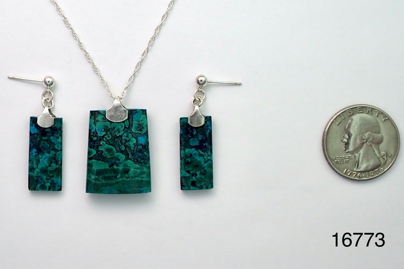 sets with Earrings and matching pendant Malachite Ray Mine collection