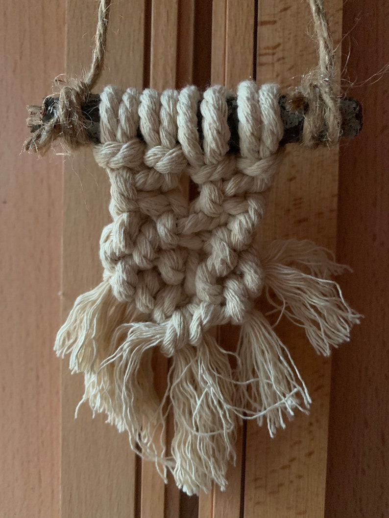 Mini Macrame Hanging!