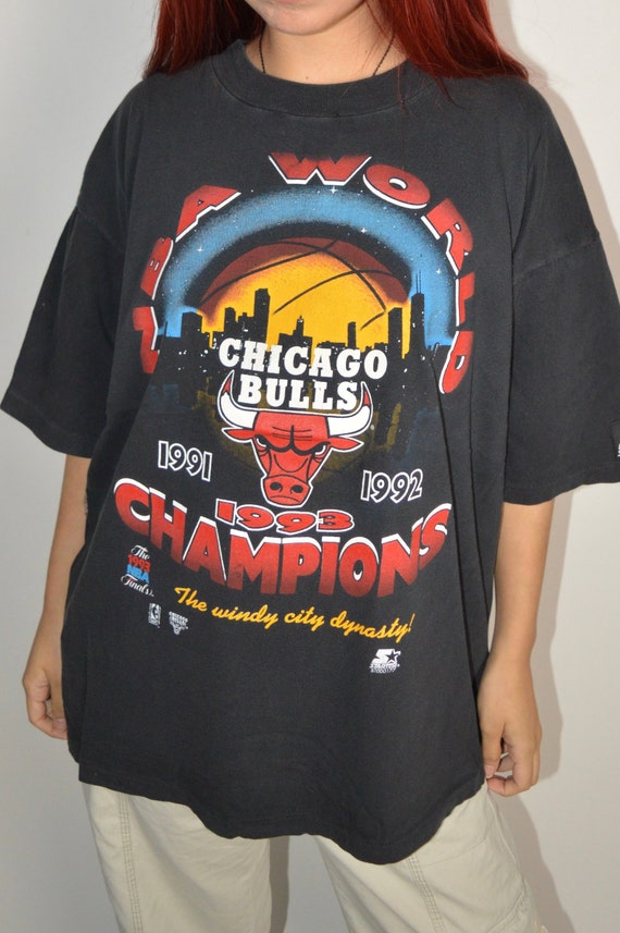 90s Chicago Bulls 1991 NBA World Champions t-shirt Large - The Captains  Vintage