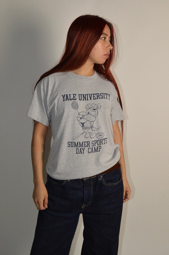 Yale University Sports Medicine tshirt MEDIUM vtg 80… Gem