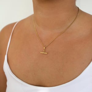 Collier barre en T plaqué or 18 carats, acier inoxydable étanche