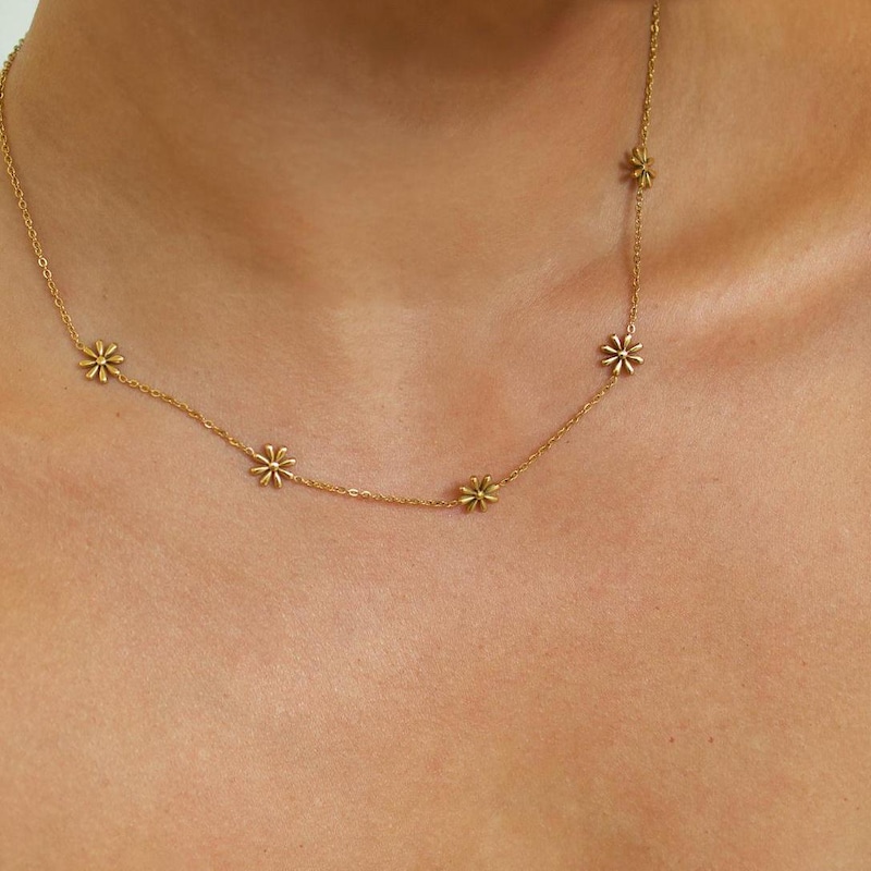 Gold Stainless Steel Flower Collar Necklace main image 1