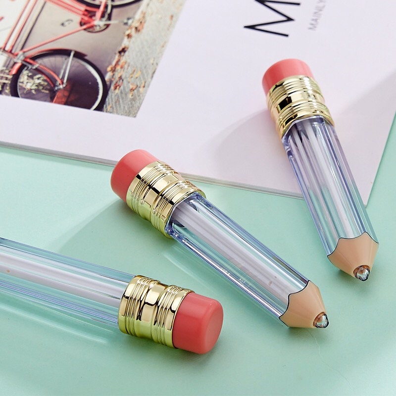 Custom round Empty lipgloss tube keychain 1.5 ml Mini lip gloss bottles  with key chain for cosmetic packaging-ITOE