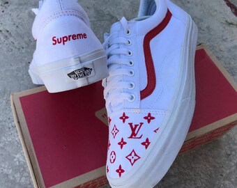 Adidas Yeezy Boost 350 V2 X Supreme LV Trends Best