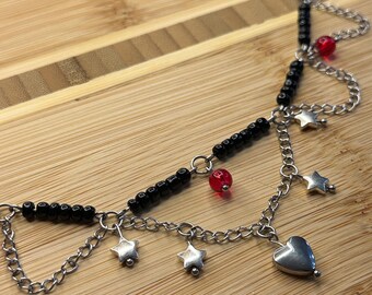 Collier de perles fait main, breloques cœur et étoile, verre rouge et noir, acier inoxydable, bijoux style grunge