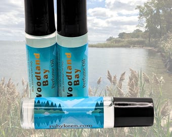 Woodland Bay Perfume Oil | Fresh Marine And Citrus Fragrance | Melon, Bergamot, Fresh Cut Grass, Cedarwood & Musk | Unisex Roll-On Perfume