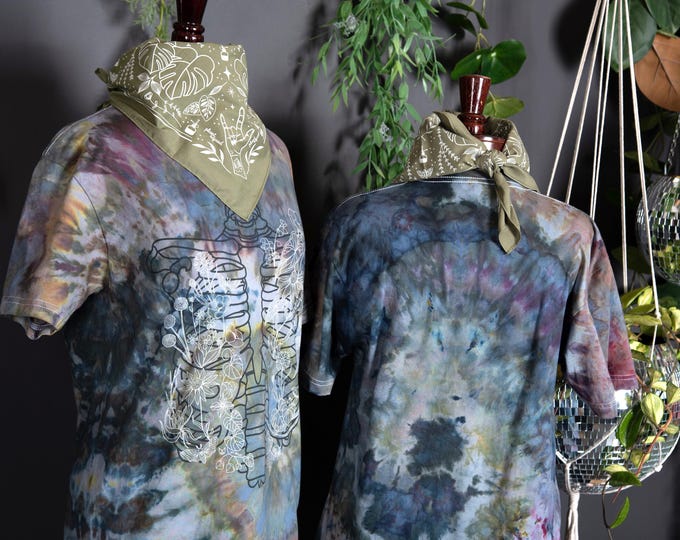 T-SHIRT | Flowers Shall Grow