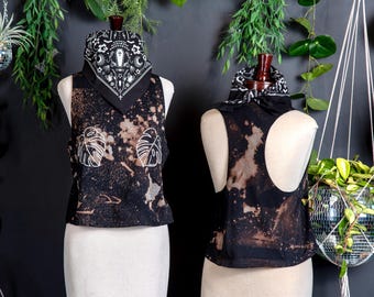 Crop | Monstera Titties Let's Hang - Bleached