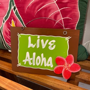 Live Aloha Wood Sign, Hawaii Theme Wall Art Decor, Handmade Tropical ...