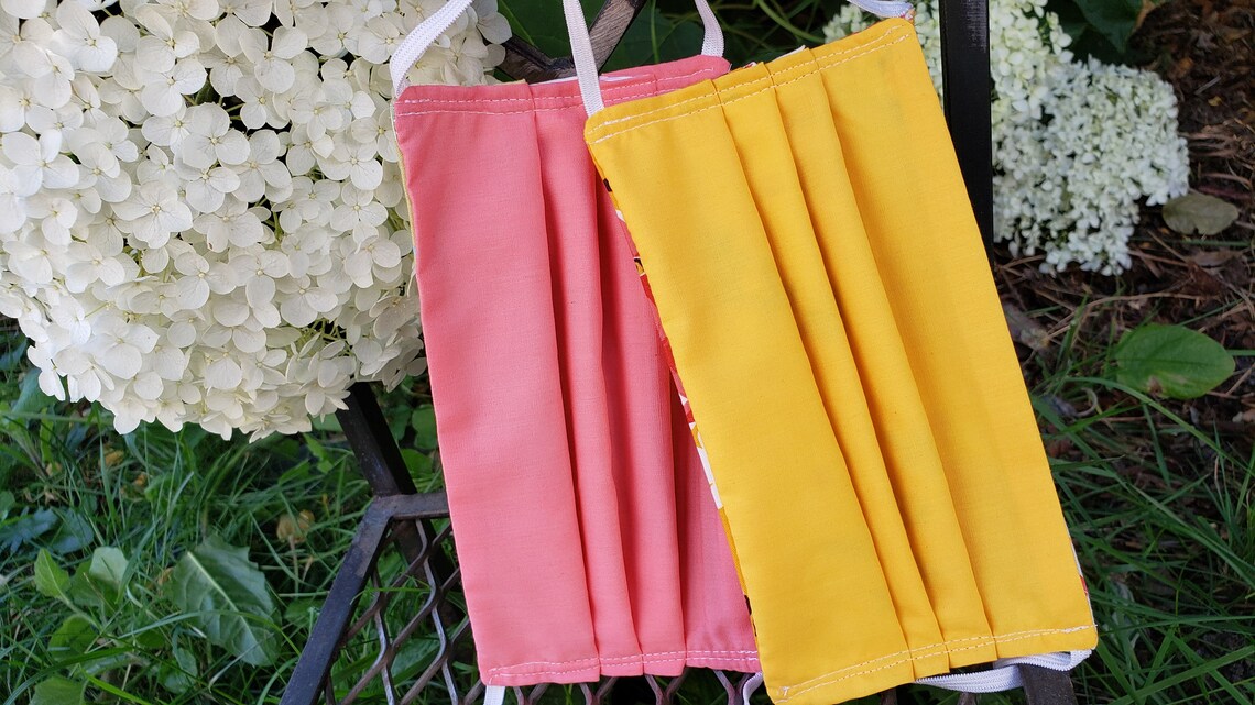 Pretty Floral Pleated Face Masks 1 FREE Filter Inside Pocket Etsy