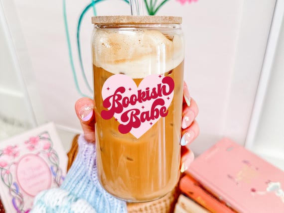 Bookish Babe | 16oz Glass Cup with Lid & Straw – Iced Coffee Cup | Aesthetic Glass Tumbler | Trendy UVDTF Cup