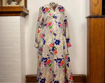 1970s Floral Bishop Sleeve Maxi Dress: Handmade Vintage Prom Gown