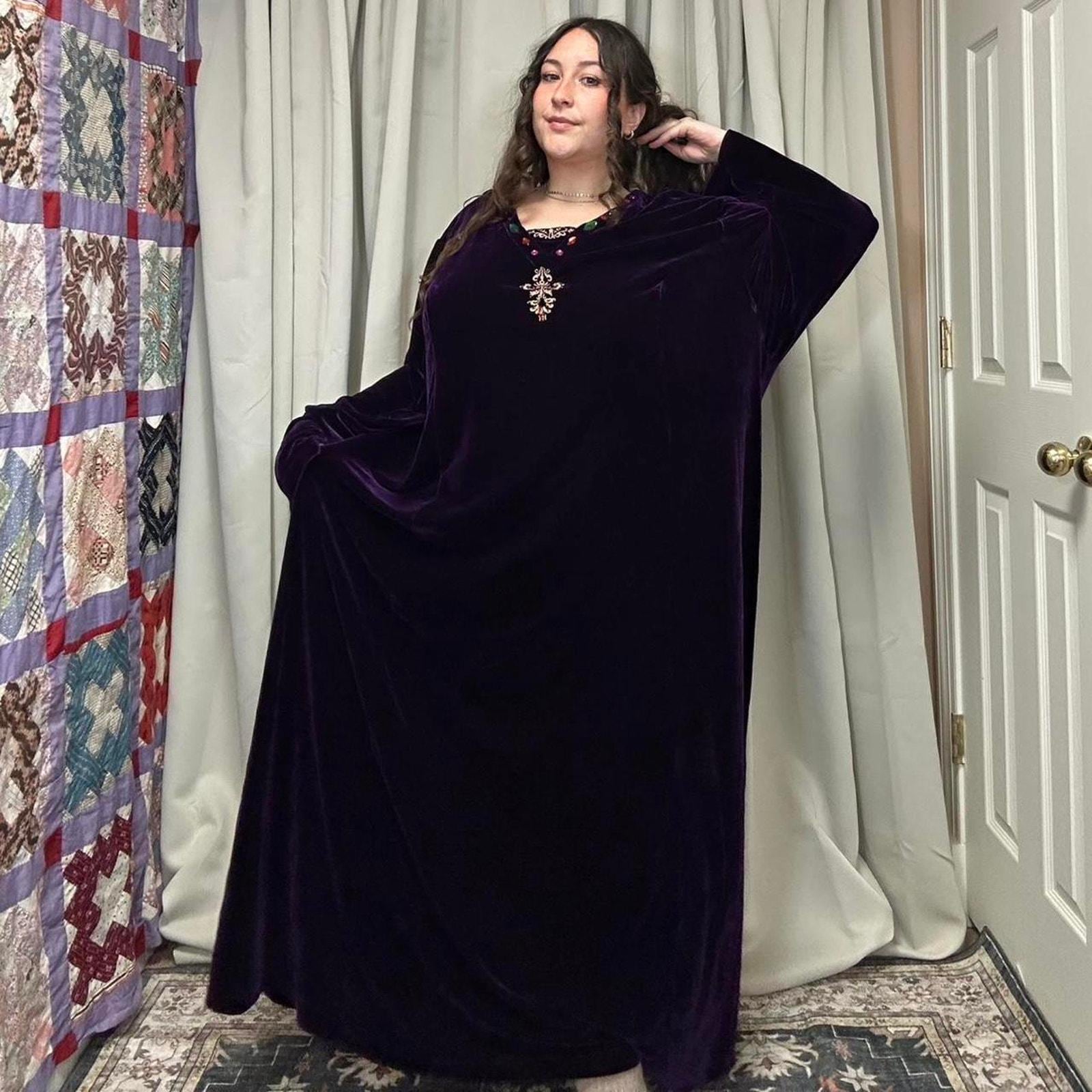 open lace back dress Deep Purple Velvet Plus Size Girls Dress  Jasmine Elegant Midi Party Gown with Tulle Sleeves and 3D Floral Appliqus for Special Occasions 18-24