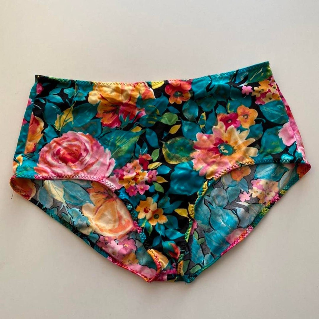 1970s B Risque Swimwear. Floral Swim Bottoms. Tag Size 10. - Etsy