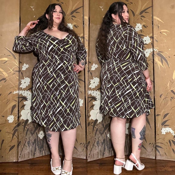 2000s Jessica London Brown and Green Wrap Dress. Tag Size 16W. Polyester Spandex. Good Condition. Etsy