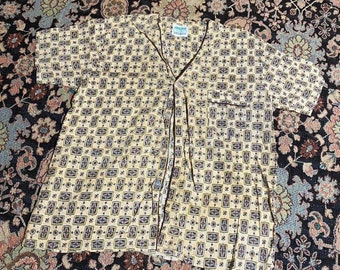 1970s Hadway Brown & Orange Geo Paisley Patterned Blouse. Front buttons. 100% Cotton. No tag size.