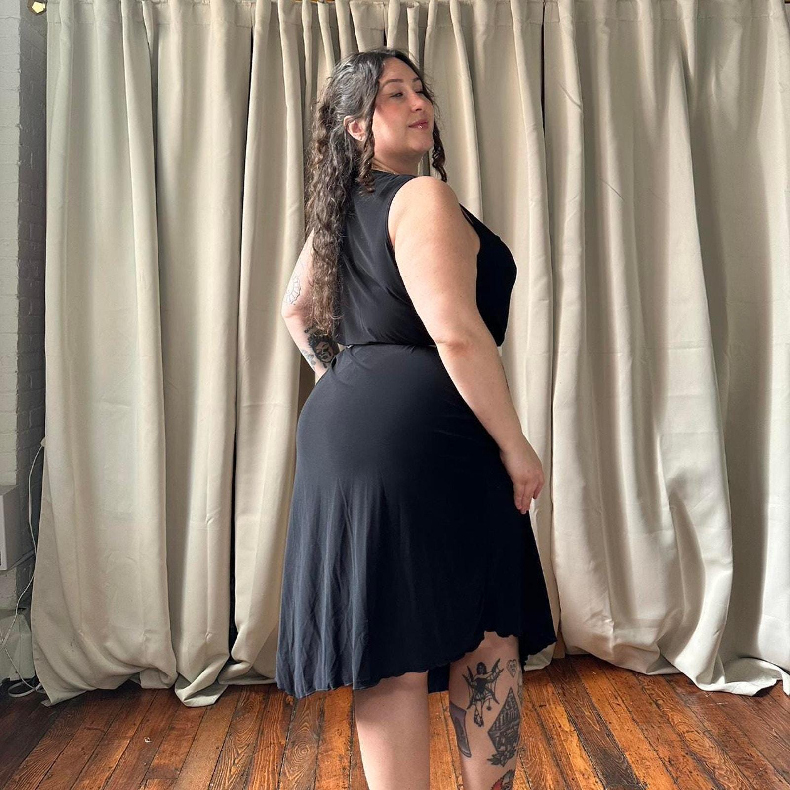 90s Black Slinky Midi Dress: Plus Size Vintage with Silver Detail
