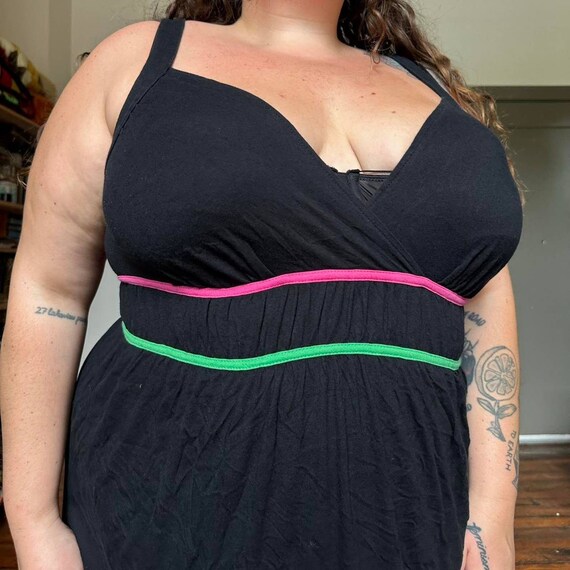 2000s Cacique Intimates Black Maxi Faux Wrap. Pink Gr… Gem