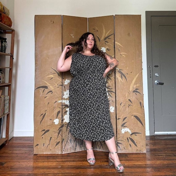 90s Floral Rayon Midi Dress: Vintage Empire Waist Plus Size 90s Floral Rayon Midi Dress: Vintage Empire Waist Plus Size