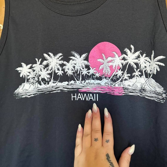 1980s Hawaii Tank.  Black with Pink and White det… - image 3