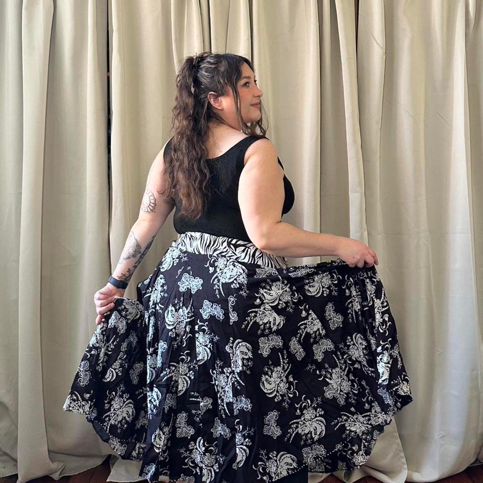 Vintage Zebra Floral Midi Skirt: 2000s Black and White Dropwaist