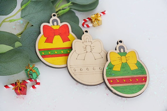 Christmas Ornament Coloring Kit, Christmas DIY Ornaments, Wooden Ornaments  to Paint, Kids DIY Ornaments, Kids Christmas Ornaments, DIY Kit, 