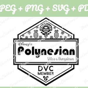 Puede incluir: Gráfico en blanco y negro del logotipo de Disney's Polynesian Village Resort DVC Member. El logotipo presenta una imagen estilizada de una cabeza tiki con flores y piñas. El texto "Disney's Polynesian Villas & Bungalows DVC Member" está incluido en el logotipo.