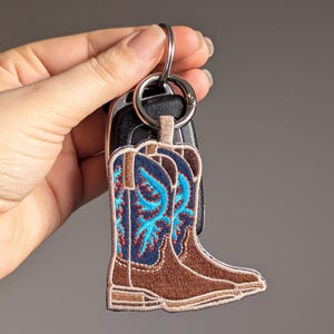 Embroidered Cowboy Boots Keychain: Western Cowgirl Bag Charm