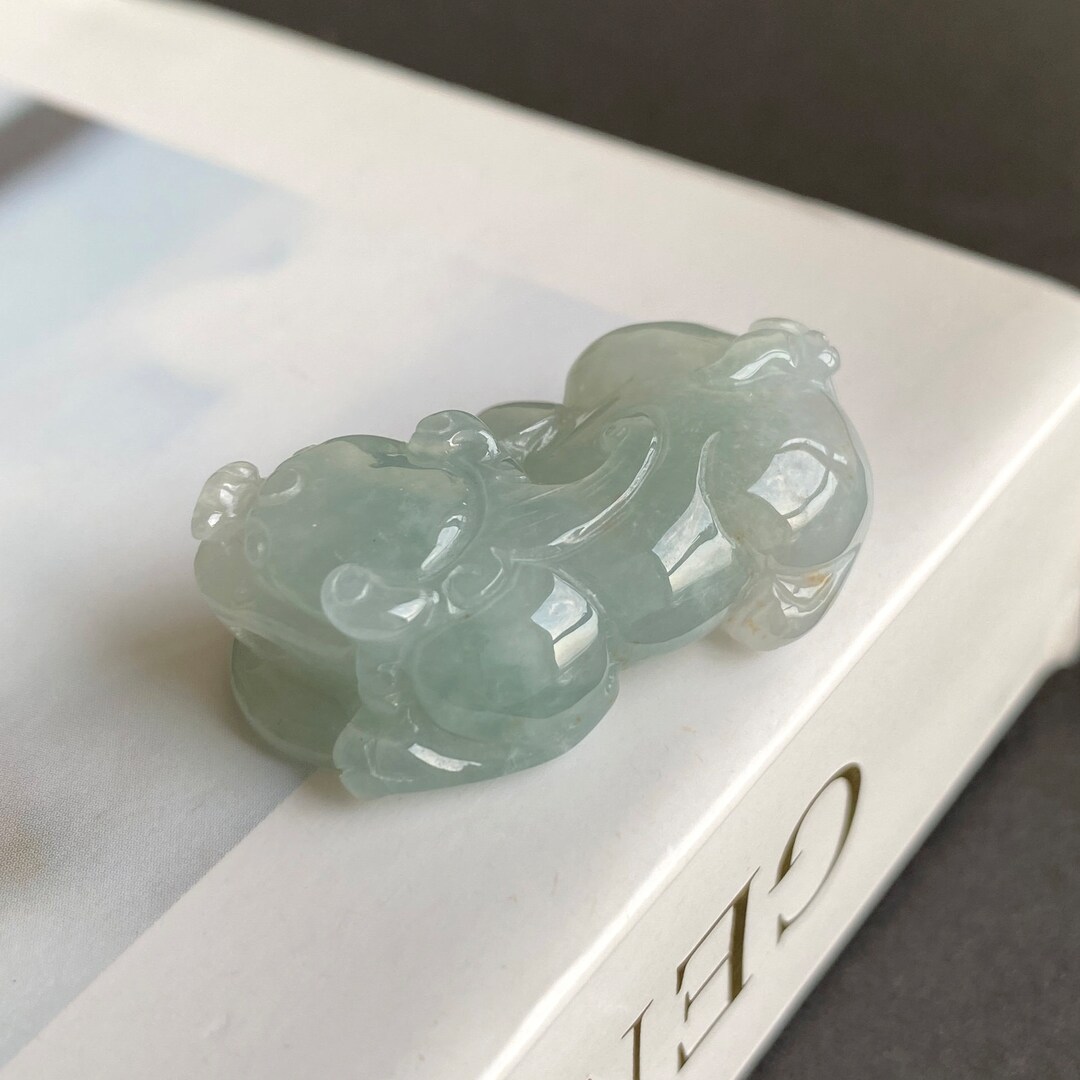 天然石 翡翠 彫刻ビルマ產 翡翠貔貅 ペンダント　装飾品 中国美術 天然ビルマ翡翠貔貅ペンダント、本物のグレード A 翡翠貔貅ペンダント