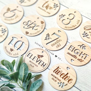 Disques Baby Milestone - First Year Milestone - Wooden Milestone - Cartes mensuelles Milestone - Cadeau nouveau-né - Cadeau Baby Shower - Accessoires photo