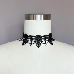 Collar de encaje negro, gargantilla de encaje negro, gargantilla gótica, collar de encaje bohemio, collar de encaje victoriano, regalo para ella, gargantilla textil