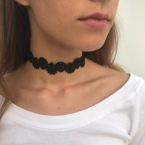 Gargantilla de encaje negro, gargantilla textil negra, collar de encaje, gargantilla gótica, collar de encaje steampunk, gargantilla de encaje victoriana, regalo para ella, regalos
