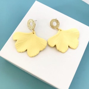 Yellow leaf earrings, flower earrings, ginkgo leaf earrings, resin leaf earrings, boho earrings, yellow floral earrings, cute gift for her