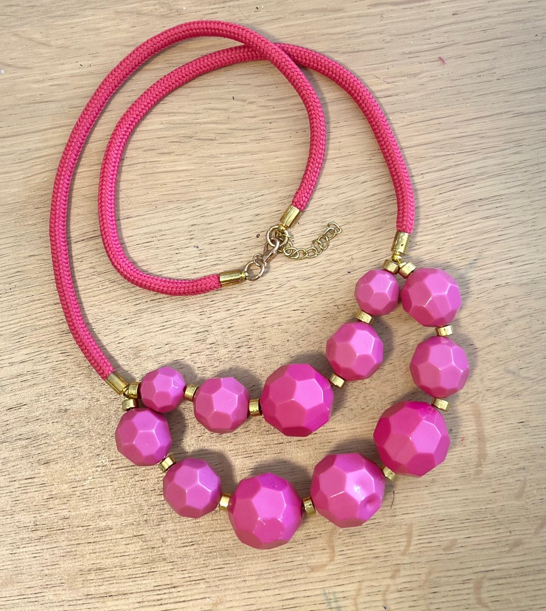 Chunky Beaded Necklace - Hot Pink main image 0
