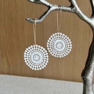 Art deco lace earrings, white lace earrings, textile earrings, lightweight earrings, bridal earrings, wedding earrings, boho earrings, gifts
