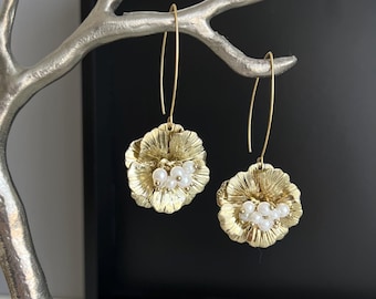 Gold Flower Pearl Earrings, Pearl Dangle Earrings, Floral Statement Earrings, Bridal Gold Earrings, Wedding Earrings, Romantic Gift for Her