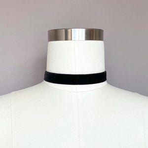 Black Velvet Choker: Minimalist Gothic Victorian Necklace