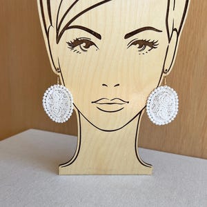 White lace earrings, oval shape lace earrings, wedding earrings, statement earrings, boho earrings, textile earrings, lightweight earrings