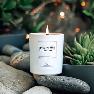 SPICY VANILLA & TOBACCO Soy Wax Candle Summer Candle Gift For Her Summer Home Decor Modern Cabin Decor Masculine Candle Gift for Him