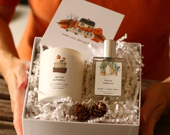 SPICED PUMPKIN Gift Set, Soy Candle and Room + Linen Spray Gift Box Autumn Gift Set