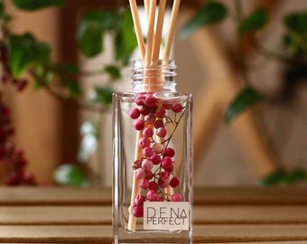 RASPBERRY PEPPERCORN Reed Diffuser Natürlicher Raumduft Geschenk für Sie Sommer Home Decor Bücherregal Dekor Self Care Geschenkbox Aroma Diffuser