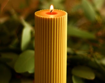 HONEY TOBACCO Ribbed Soy Pillar Candle, Decorative Candles, Scented Pillar Candle, Candle Gift, Home Decor, Wide Column Pillar Candle