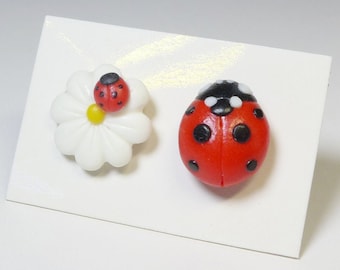 Ladybug earrings, Daisy earrings, Summer earrings, Kawaii jewelry, Polymer clay jewelry, Mistmatched earrings, Flower earrings, Mothers day