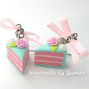 Pink cake earrings - Miniature cake - Miniature food - Food earrings - Cake jewelry - Kawaii earrings - Fairy kei - Lolita accessories